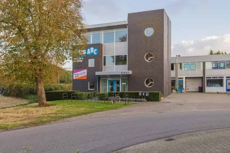 12-88 m2 Kantoorruimte te Huur Hillegom