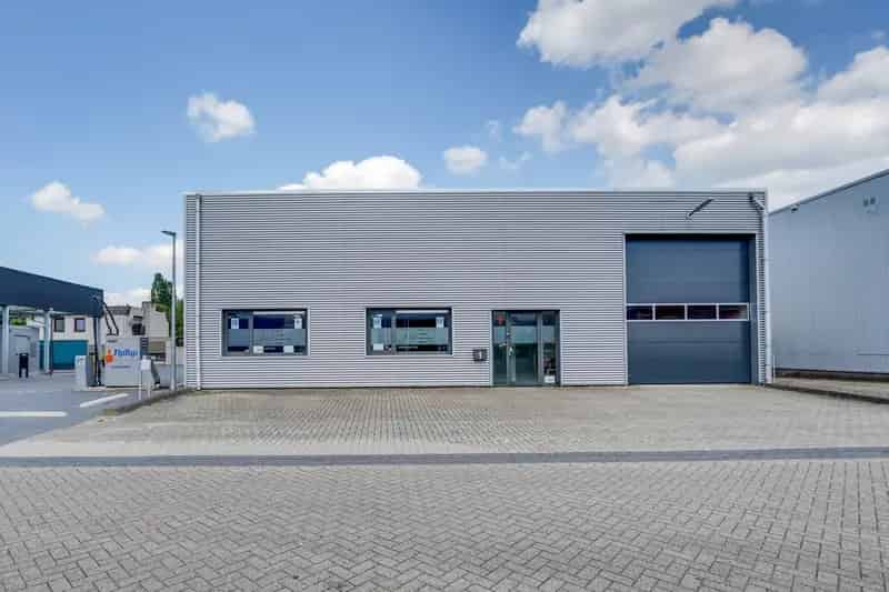Bedrijfshal te huur Didam 582m²