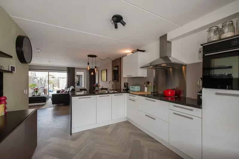 Moderne eengezinswoning Zoetermeer 4 slaapkamers gerenoveerd