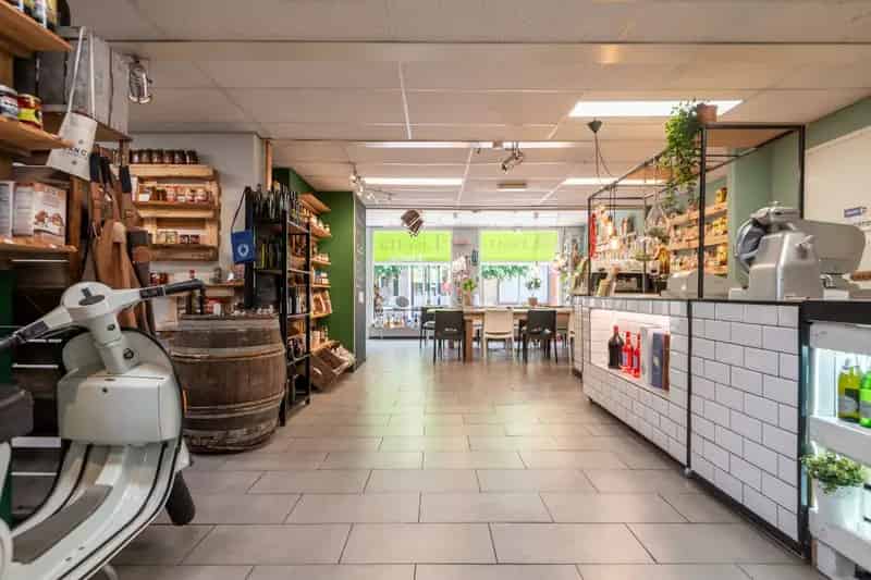 Winkel Prinsenbeek | Zoek winkels te huur: Beeksestraat 7-A 4841 GA Prinsenbeek 