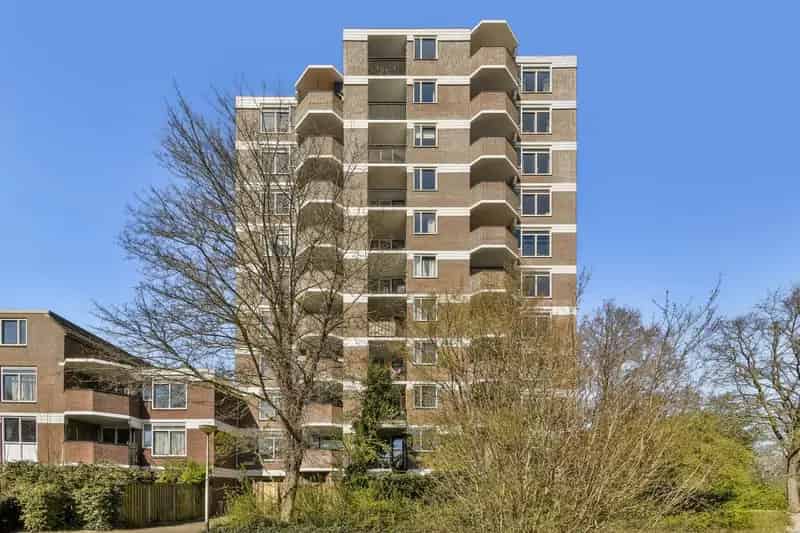 2 Kamer Appartement Diemen Ruim Balkon Vrij Uitzicht