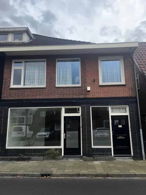 Kamer Enschede: Gerenoveerd 25m2 Studentenhuis