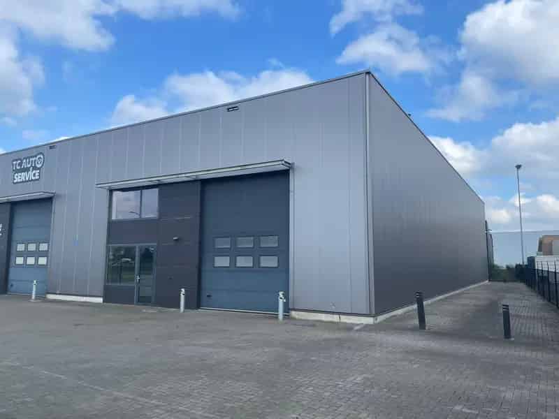 Bedrijfsruimte te huur De Geer ca 463m2