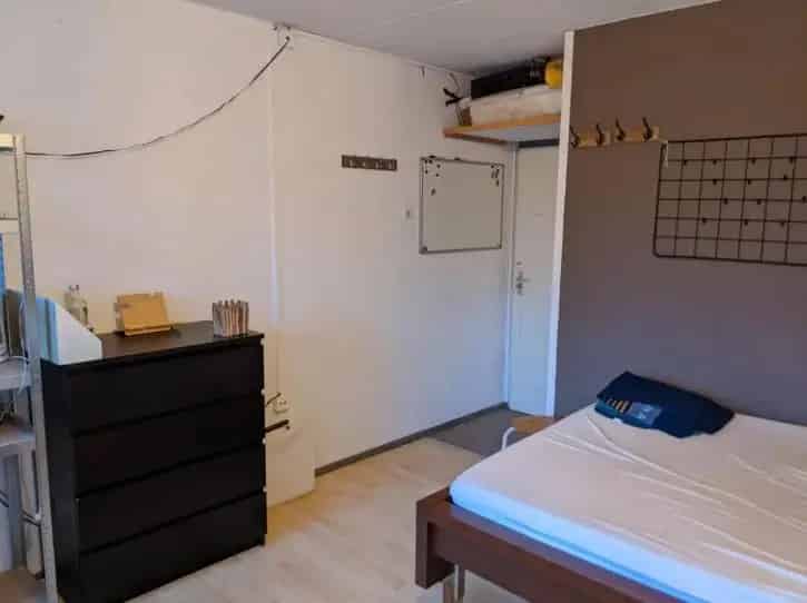 Kamer te huur in actief studentenhuis Huische Vierjee