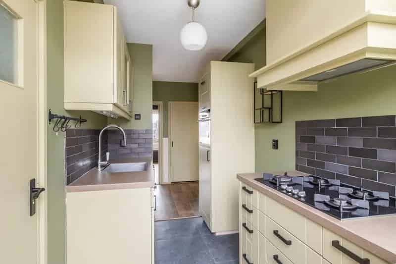 Appartement te koop Leiden: Ruim 4 kamer appartement nabij centrum