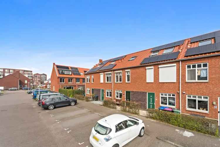 Moderne 3 Slaapkamers Huis Den Hoorn  A+ Label