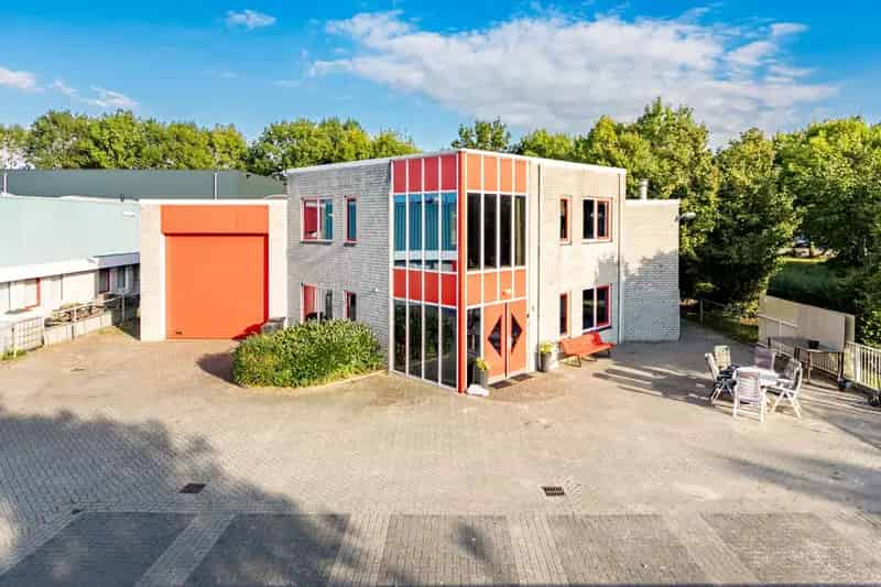 Bedrijfshal Nieuw-Vennep | Zoek bedrijfshallen te koop: Tarwestraat 1 2153 GE Nieuw-Vennep 