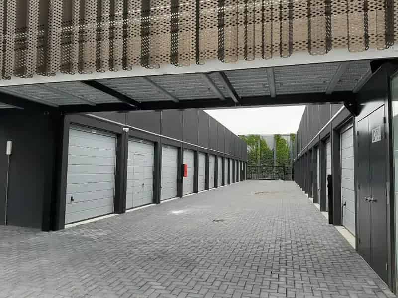 Garagebox te Huur Blaricum Beveiligd Opslag Bedrijfsruimte