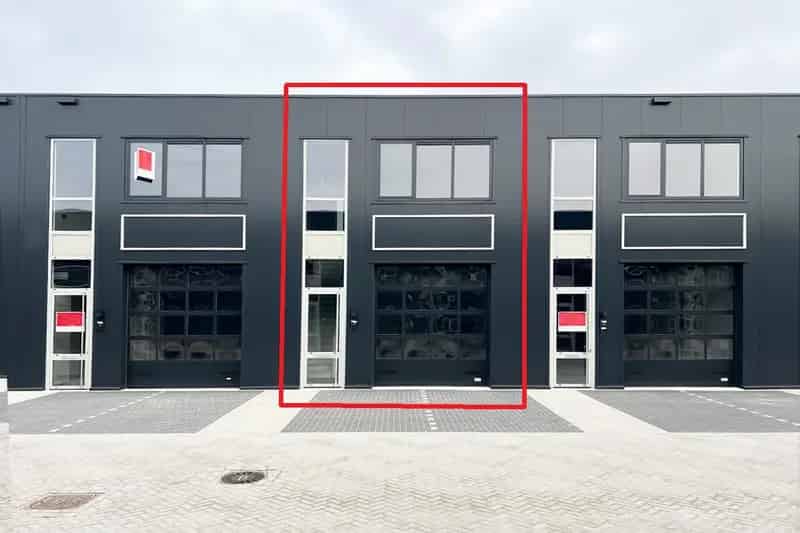 Bedrijfshal te Huur Sliedrecht 114m2