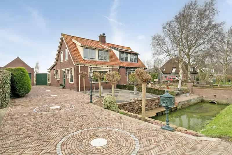 2 1 Kapwoning Ruime Tuin Garage 3400m2