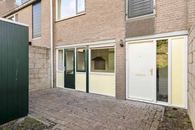 5 Slaapkamers Ruime Tussenwoning Elderveld Arnhem