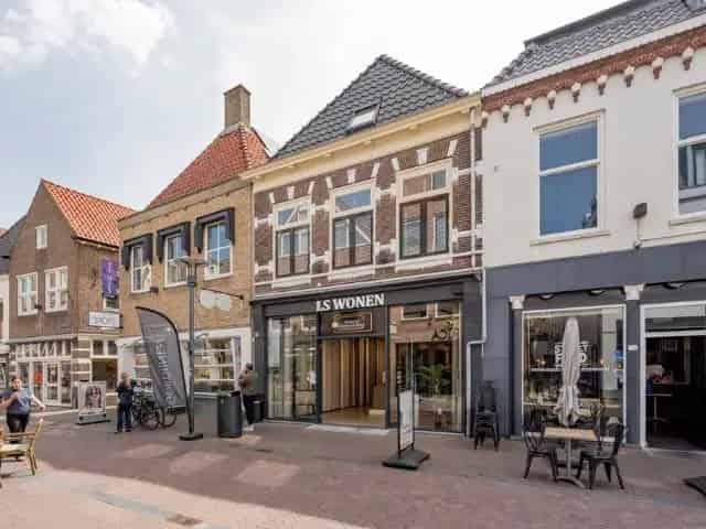Bovenwoning Amersfoort: Ruime 70m2 Woning met Dakterras