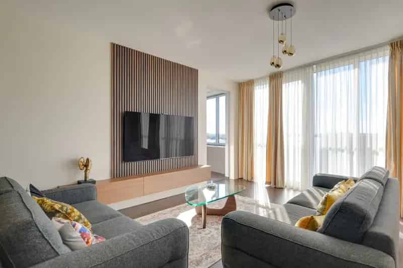 Luxe Appartement 3 Slaapkamers Rijswijk Eigen Parkeerplaats