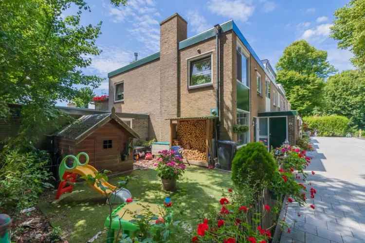 Amsterdam Noord Riant Hoekwoning Tuin Garage Uitbreiding