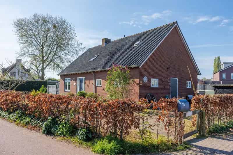 Vrijstaande woning Beuningen - Ruime tuin - 4 slaapkamers