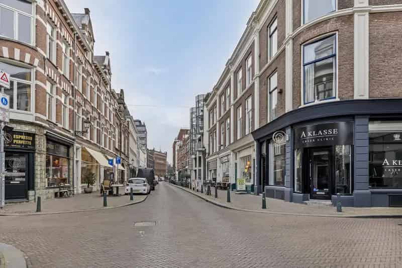 KLUSWONING Den Haag Prinsestraat 155m2 3 Verdiepingen