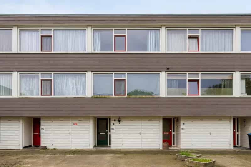 Ruime Tussenwoning Wesselerbrink Garage Hobbykamer 3 Slaapkamers