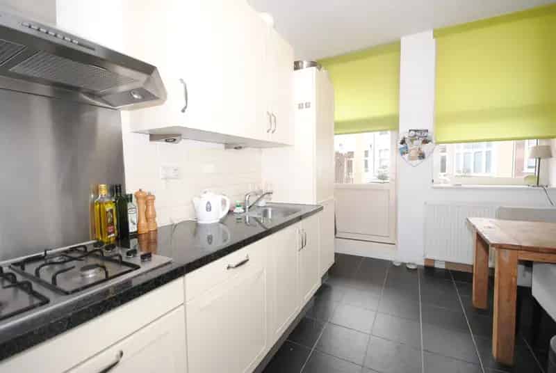 2 Kamerappartement Den Haag 95m2 Balkon Moderne Keuken Badkamer