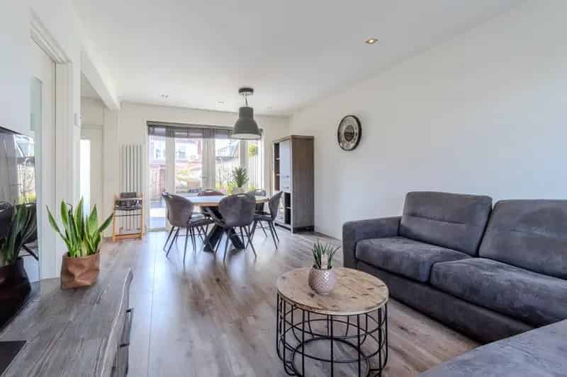 Huis te koop Beverwijk Meidoornstraat 3 slaapkamers