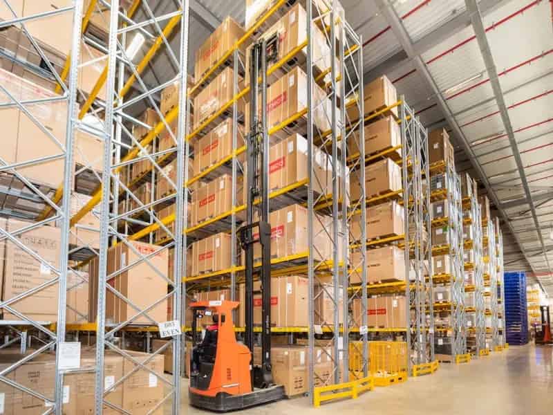 Bedrijfshal Vianen 4000 Palletplaatsen Logistiek A27