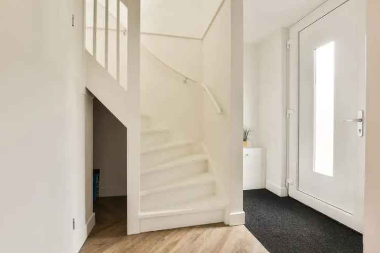 Luxe Duurzame Tussenwoning Maartensdijk 4 Slaapkamers A+++