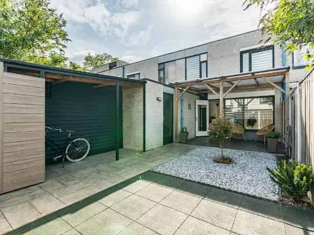 Woning te koop: Wilhelmina van Pruisenlaan 230 2 MC Gouda Vastgoed Nederland