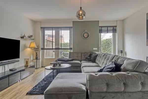 Moderne Eindwoning Oerle Zuid 3 slaapkamers Tuin Parkeerplaats