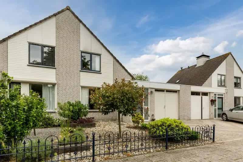 2-onder-1-kapwoning te koop in Uden Zochel