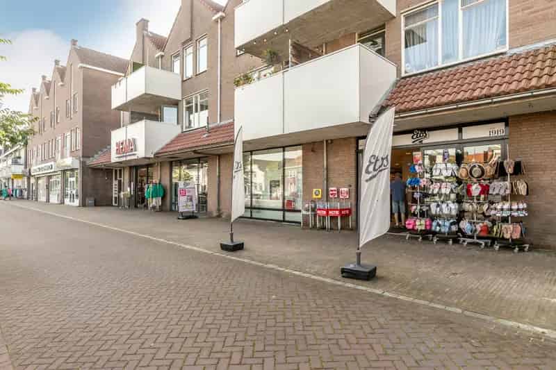 Winkel te Huur Zevenbergen Centrum 225m²