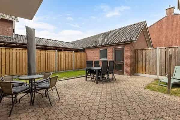Vrijstaande woning Harbrinkhoek 3 slaapkamers royale tuin