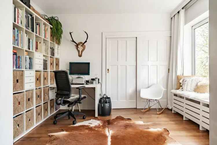 Ruime Bovenwoning te koop in Heemstede 3 slaapkamers Dakterras