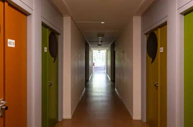 Privé Studio Nabij Station en Winkels