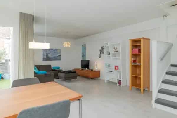 Gemeubileerde 4-kamer Maisonnette Haarlem 97m² Dakterras