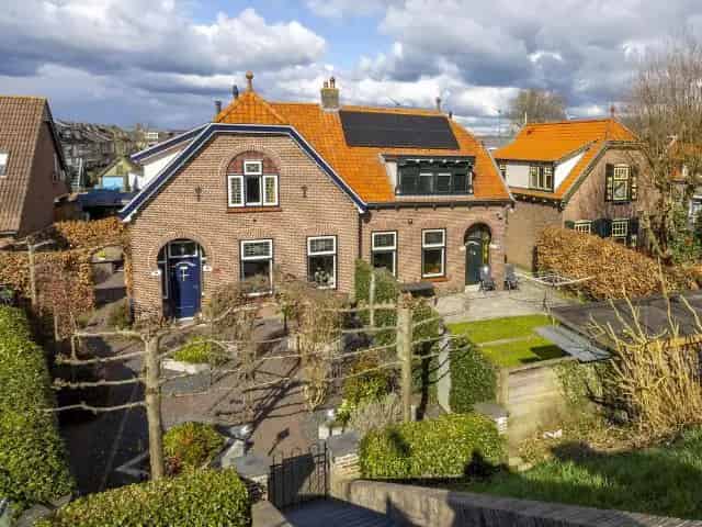 Jaren 20 woning Hardinxveld Giessendam met moderne update