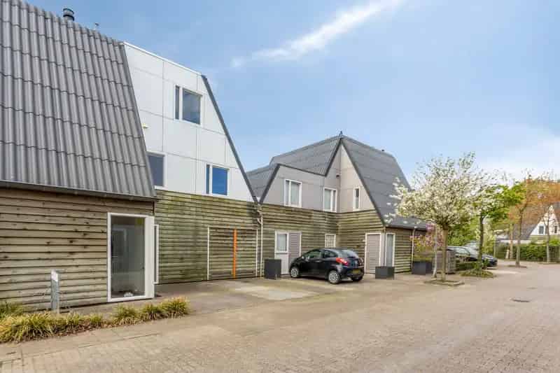 Royale Tweekapper Rosmalen 160m2 3 Slaapkamers Grote Tuin