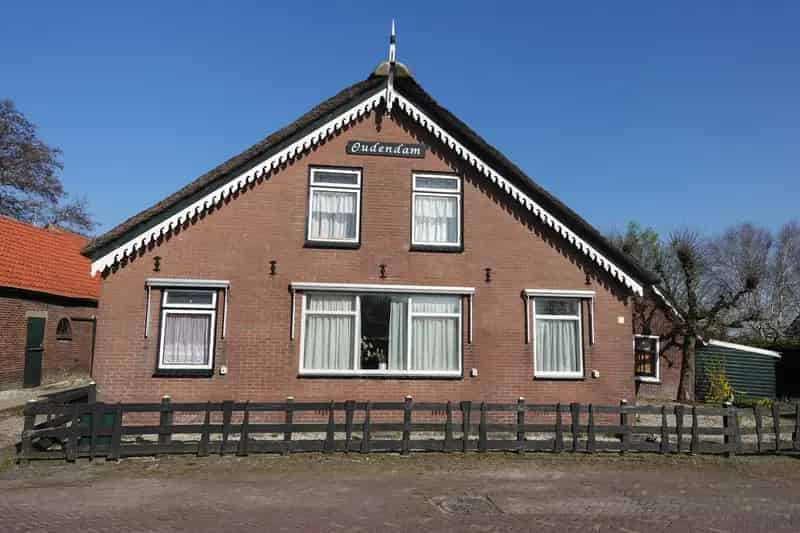 Woonboerderij Kamerik  Ruime Schuren Landelijk Wonen