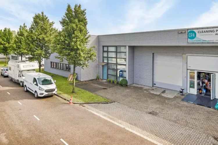 Bedrijfsunit Amsterdam Zaansepoort 193m²
