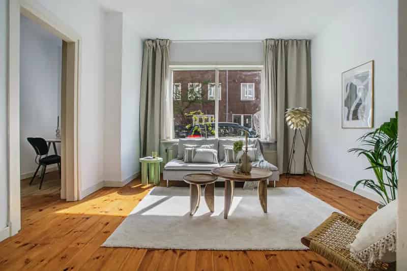 Amsterdam Zuid Hoofddorppleinbuurt Benedenwoning met Tuin