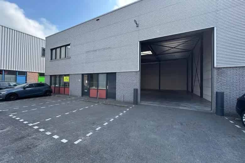 Bedrijfsruimte te huur Noordwijkerhout 290m2 Kantoor 125m2