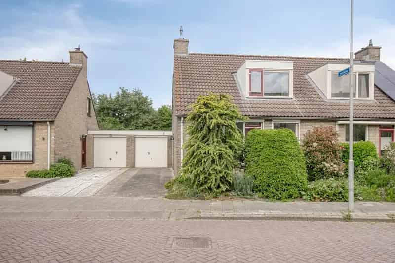 Halfvrijstaand Huis te Koop Spellewaard Zaltbommel