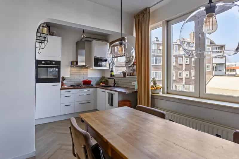Appartement te koop Rotterdam 3 slaapkamers diepe tuin
