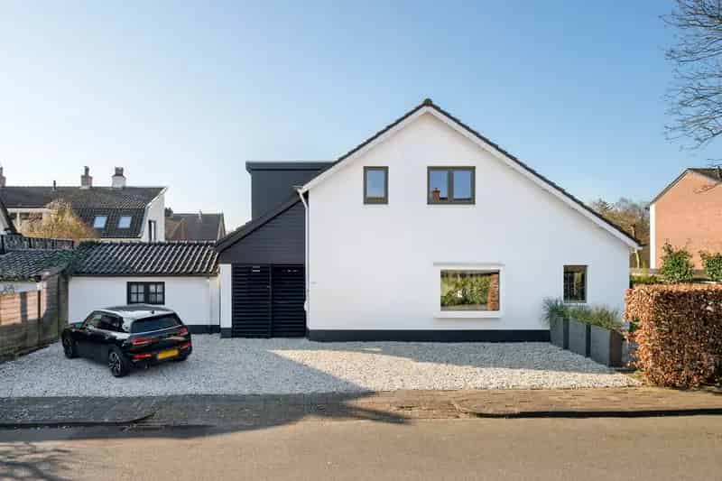Moderne jaren 80 woning Oosterbeek - gerenoveerd