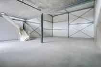 220 m2 Bedrijfsruimte te Koop in Zwaag
