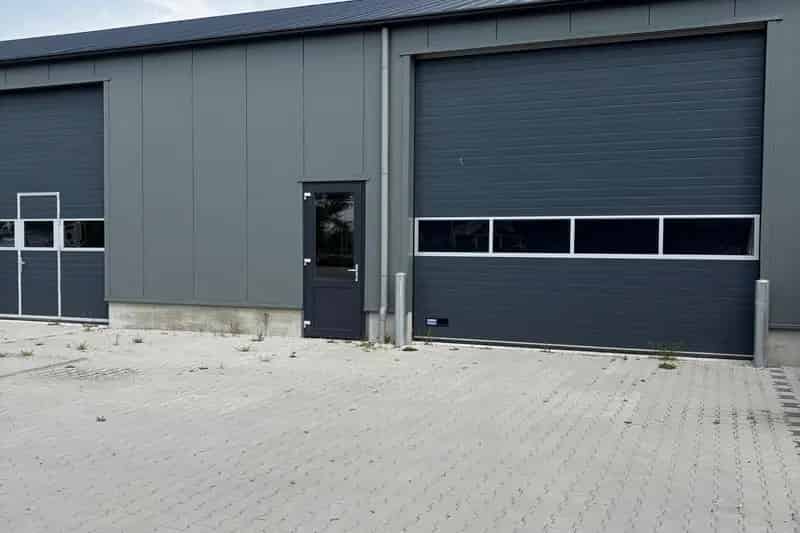 Bedrijfshal te huur Ulrum 145m²