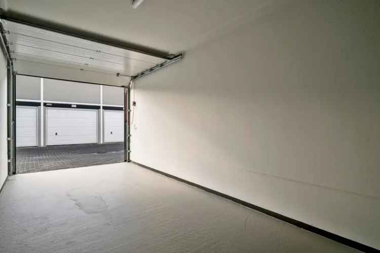 Garagebox Weert | Zoek garageboxen te koop: Hoolstraat 21-B35 6006 SL Weert [funda in business]