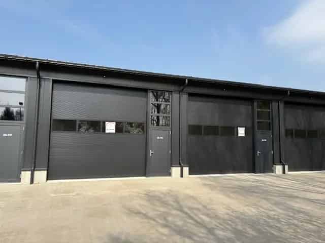 Bedrijfsunit te huur Elsendorp 90m2  Vide Opslag Werkplaats