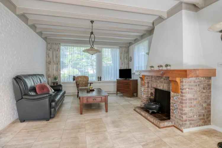 Vrijstaande woning Geffen 915m²  Ruime tuin en garage
