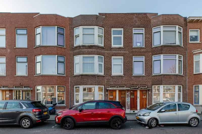 Ruime 4-kamer Maisonnette Schiedam-West Balkon 118m2