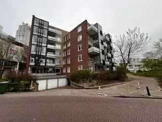Driekamerappartement Middenhuur Zonnig Balkon
