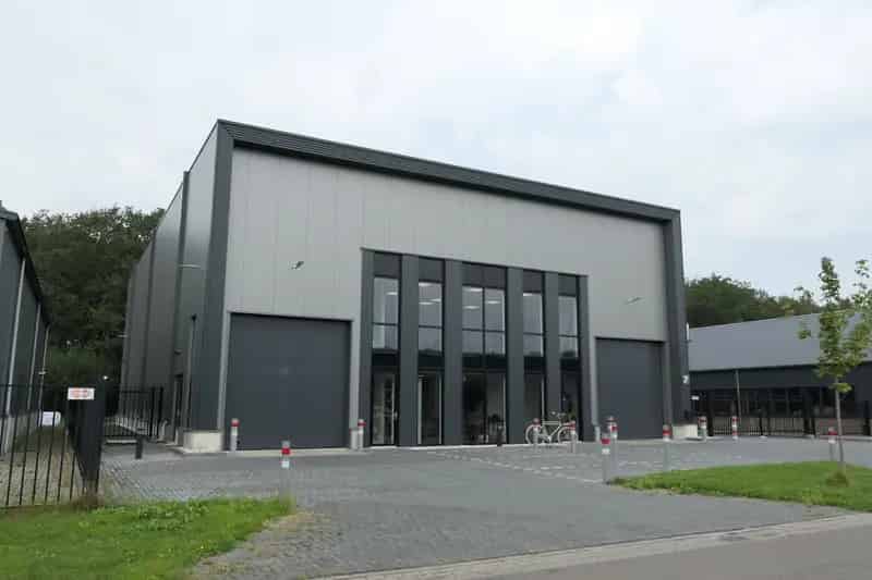 Bedrijfshal te huur Zuidwolde 716m2 Kantoor 189m2 A++